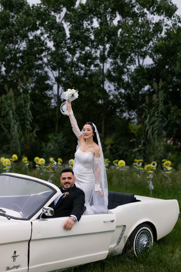 Buket havada, düğün günü