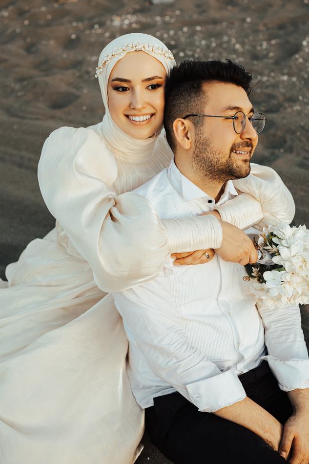 Kumda sarılış, dış çekim